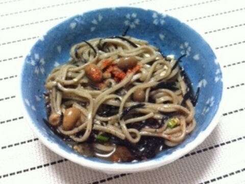 冷やして美味しい♪ひじき蕎麦☆